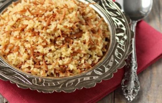 Şehriyeli Bulgur Pilavı Tarifi ve Malzemeleri