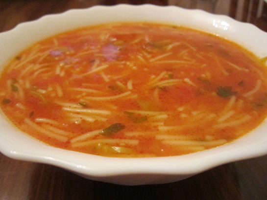 Domatesli Tel Şehriye Çorbası Tarifi ve Malzemeleri
