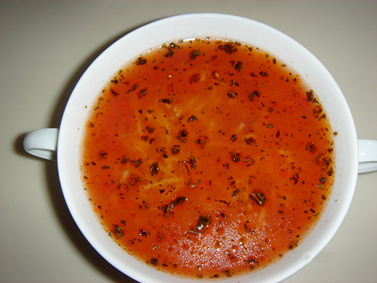 Salçalı Şehriye Çorbası Tarifi ve Malzemeleri