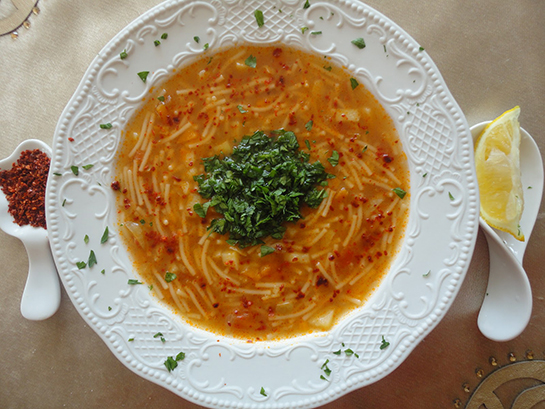 Tel Şehriye Çorbası Tarifi ve Malzemeleri